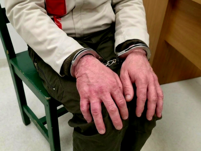 Poszukiwany listem gończym w rękach policji. 40-latek trafił do więzienia