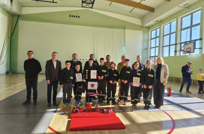 Debiut gminnych zawodów MDP. Młodzi strażacy rywalizowali w Lisich Jamach