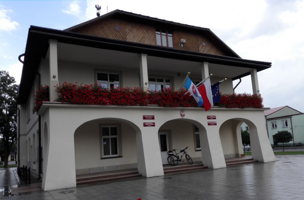 Wiadomo, kto zmodernizuje ratusz w Narolu. Wybrano wykonawcę inwestycji