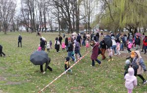 W Oleszycach poszukiwali wielkanocnych jajek [ZOBACZ ZDJĘCIA]