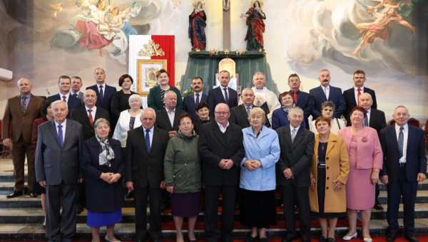 Złote Gody w Gminie Lubaczów. Jubilaci odebrali medale za 50-lecie małżeństwa [ZDJĘCIA]