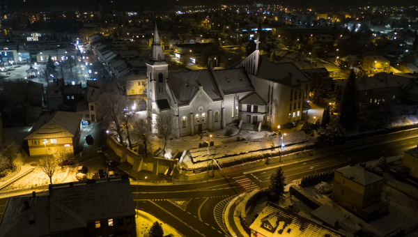 Uroczystości Wszystkich Świętych w lubaczowskiej Konkatedrze [PROGRAM]