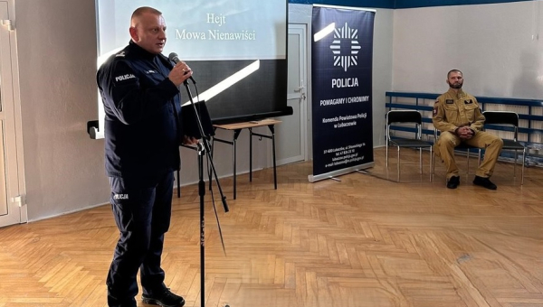 W Lubaczowie odbyła się debata "Budujmy mosty, nie mury"