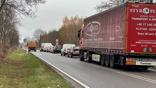 Ruszyła przebudowa drogi z Oleszyc do Cieszanowa. Są utrudnienia w ruchu [FOTO]