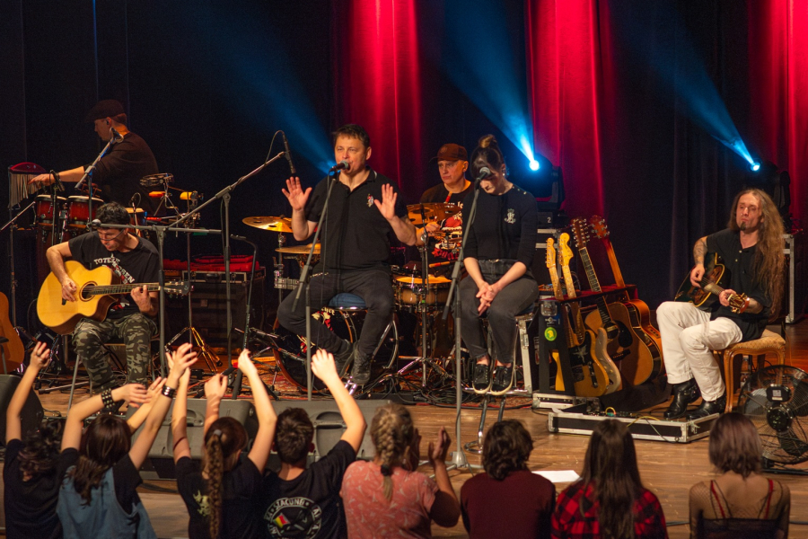 Farben Lehre w wersji akustycznej w Lubaczowie [FOTORELACJA]