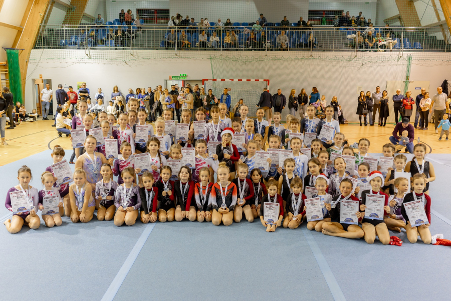 W Starym Dzikowie odbył się Mikołajkowy Turniej Akrobatyki [FOTO]