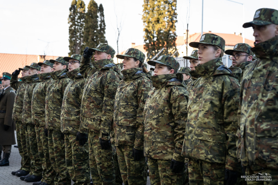 50 nowych funkcjonariuszy w Bieszczadzkim Oddziale Straży Granicznej [ZDJĘCIA]