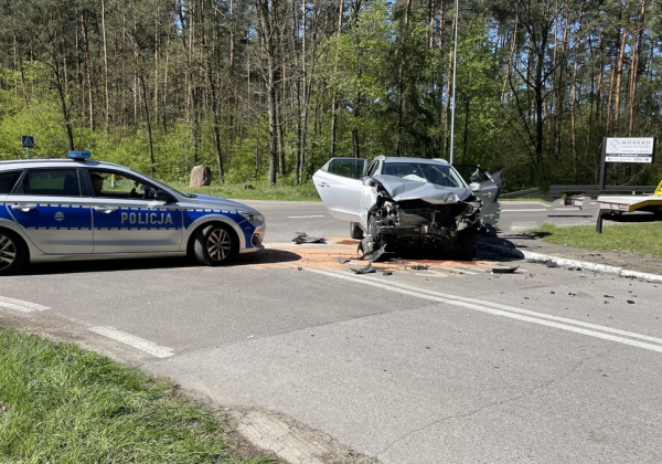 25-latek z gminy Cieszanów wjechał wprost pod Hyundaia – dwie osoby w szpitalu