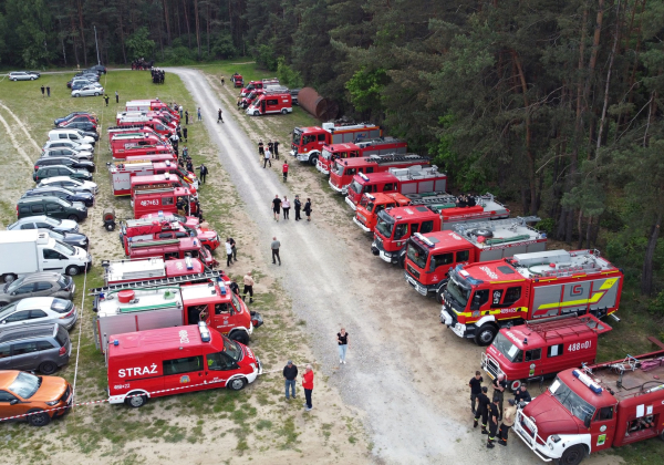 „Czerwone Konie” w Łukawcu - pierwszy zlot strażackich pojazdów za nami [FOTORELACJA]