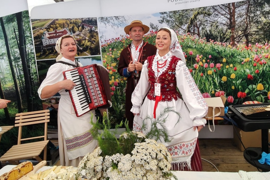 Gmina Lubaczów na Polish Day in Brussels. Proziaki, wianki i stroje ludowe zachwyciły gości