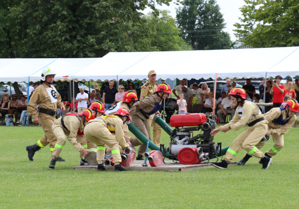 Szesnaście drużyn OSP rywalizowało w Futorach. Strażackie zawody za nami [FOTO]