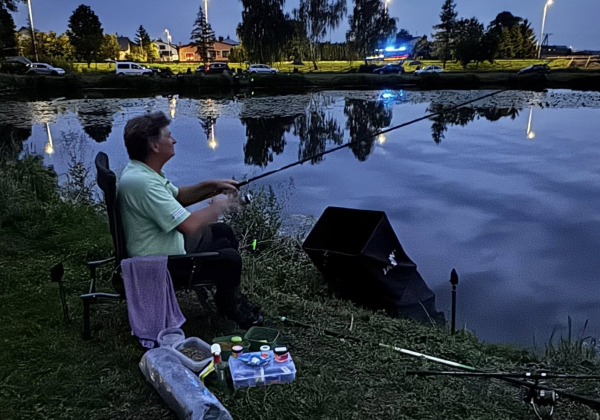 Wędkarstwo: Michał Nawrót zwycięzcą nocnych zawodów w Lubaczowie