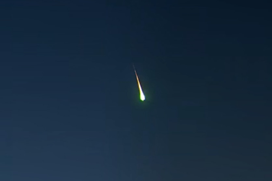 Jasny bolid rozbłysnął nad powiatem lubaczowskim. Zobacz nagranie