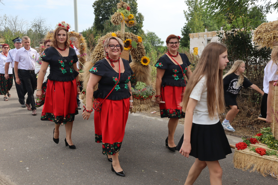 Świętowali w Dolinach. Za nami Dożynki Gminy Cieszanów [ZDJĘCIA]