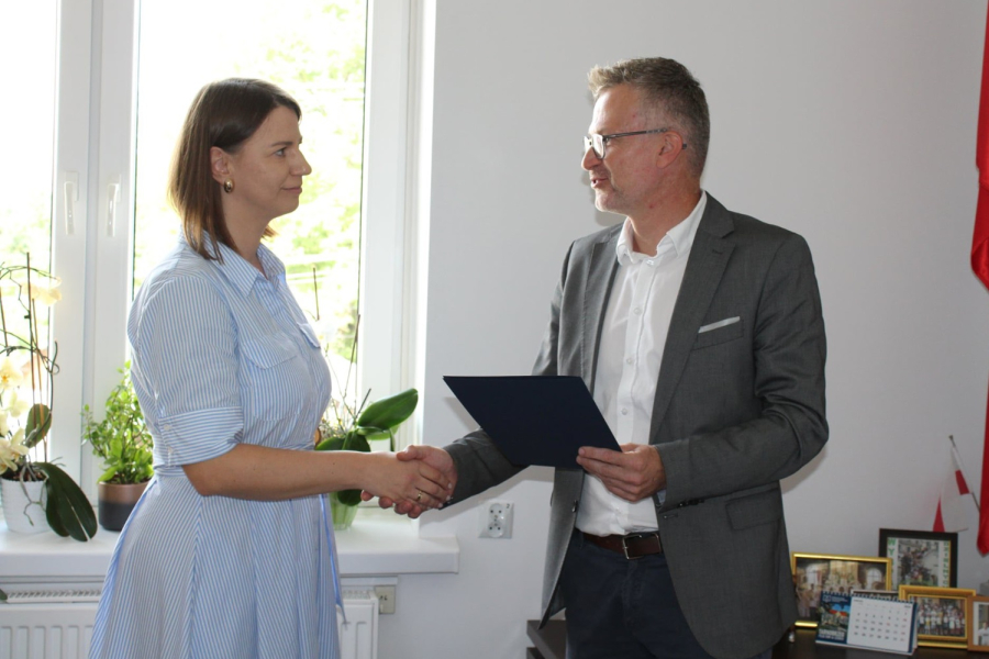 Trzy nauczycielki z Gminy Narol z awansem zawodowym. Burmistrz wręczył akty mianowania