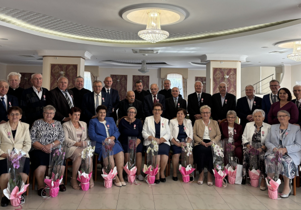 Złote Gody w Gminie Narol - 15 par świętowało 50-lecie małżeństwa [ZDJĘCIA]