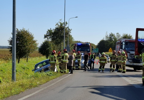 Zderzenie Audi z Volkswagenem na trasie Oleszyce - Lubaczów