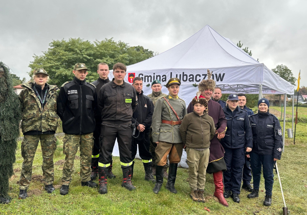 Lubaczowscy strzelcy szkolili mieszkańców podczas Dnia Bezpieczeństwa w Bałajach