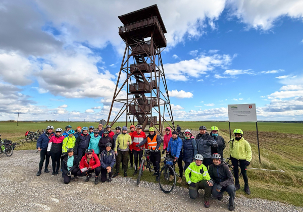 Od Horyńca do Jędrzejówki - przejechali 120 km śladami czterech wież [ZOBACZ ZDJĘCIA]