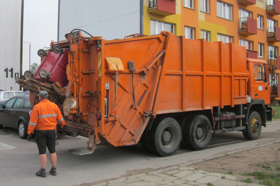 Lubaczów bez nowych stawek za odbiór śmieci. Podwyżka odrzucona, ale jest nieunikniona