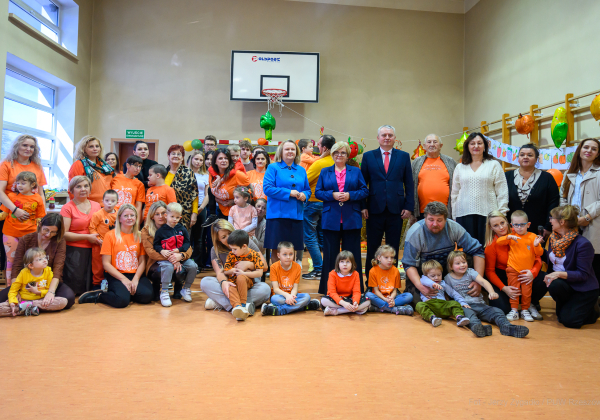 Wojewoda Podkarpacki z wizytą w Zespole Placówek im. Jana Pawła II w Lubaczowie [FOTO]