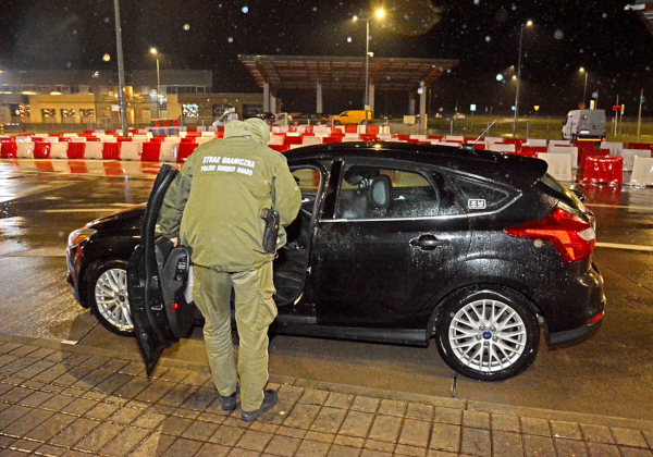 Budomierz. Straż Graniczna zatrzymała samochód skradziony w Niemczech