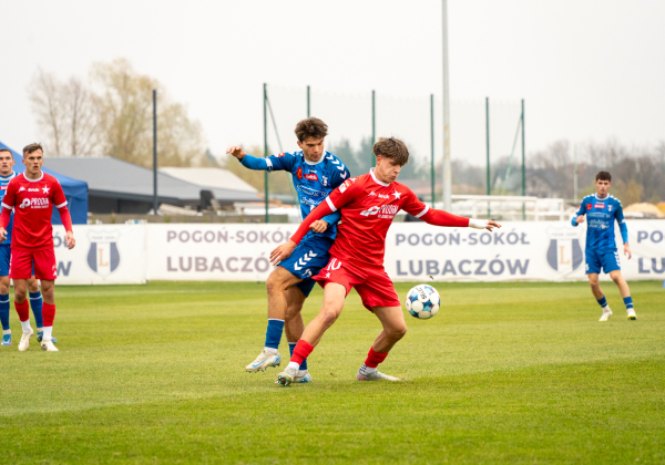Emocje do ostatnich minut! Remis Pogoni-Sokoła Lubaczów z Wisłą II Kraków [ZDJĘCIA]