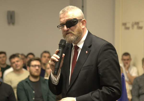 W sobotę spotkanie z Grzegorzem Braunem w Lubaczowie