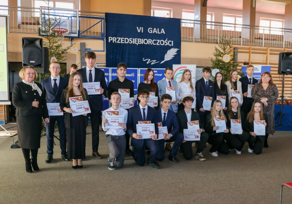 VI Gala Przedsiębiorczości w Zespole Szkół w Lubaczowie [FOTORELACJA]