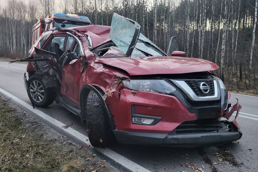 Tragiczny wypadek niedaleko Starego Sioła. Nie żyje 36-letnia kobieta