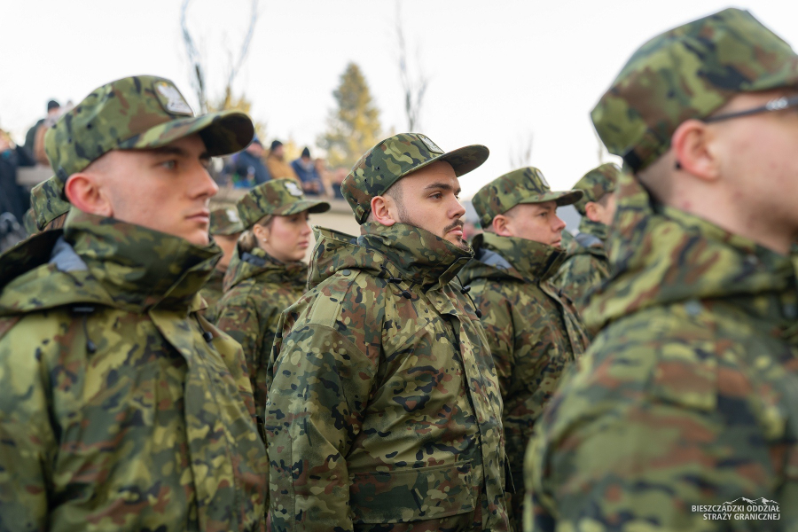 49 nowych funkcjonariuszy zasiliło szeregi Bieszczadzkiego Oddziału SG [ZDJĘCIA]