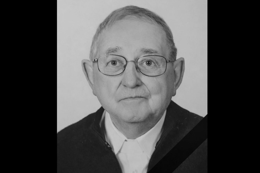 Zmarł były proboszcz parafii w Cieszanowie ks. kan. Stanisław Mizak