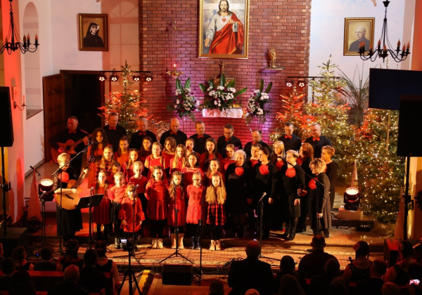 Kolędy i pastorałki zabrzmią w Dąbkowie. Wyjątkowy koncert już 11 stycznia