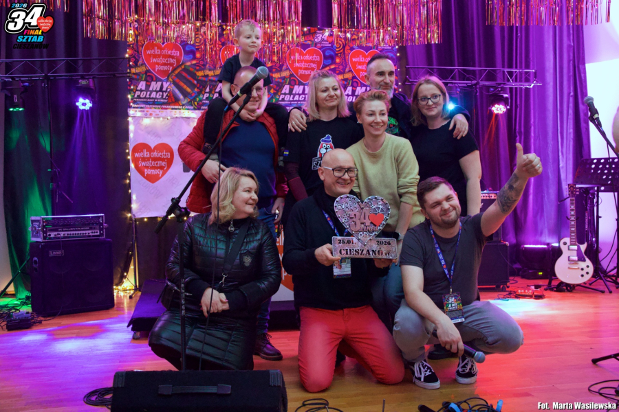 Koncerty, licytacje i zbiórka pieniędzy. Tak wyglądał finał WOŚP w Cieszanowie [ZDJĘCIA]