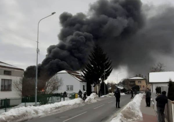 Pożar budynku w Lubaczowie. Zakończono akcję gaśniczą [VIDEO][AKTUALIZACJA]