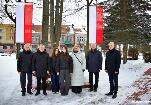Pamięć o zesłańcach Sybiru. Cieszanów uczcił ofiary sowieckich represji [ZDJĘCIA]