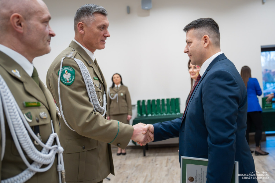 Pracownicy BiOSG wyróżnieni z okazji Dnia Służby Cywilnej [ZDJĘCIA]