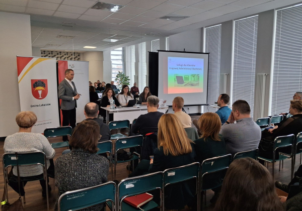W Gminie Lubaczów chcą wspierać organizacje pozarządowe - szkolenia i konkursy w planach