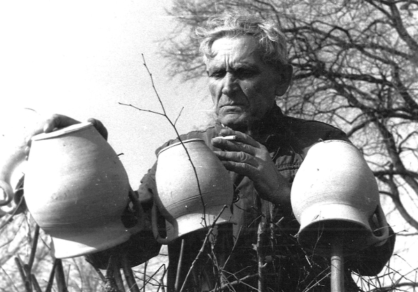 Rozpoznasz tego mężczyznę? Muzeum Kresów w Lubaczowie prosi o pomoc mieszkańców