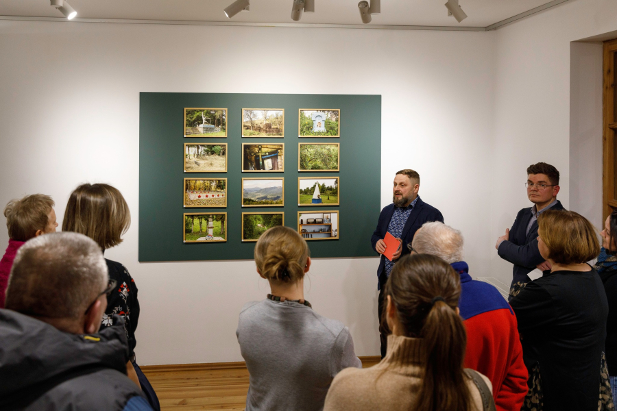 Opowieść o Krzemieńcu i pograniczu dostępna w Radrużu. Za nami wernisaż wystawy