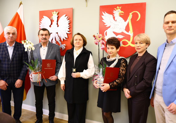 Wieloletni pracownicy Starostwa Powiatowego w Lubaczowie przeszli na emeryturę