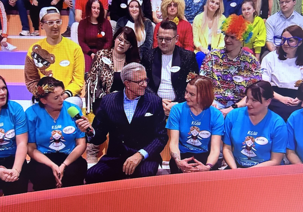 Panie z Koła Gospodyń Wiejskich w Horyńcu-Zdroju w teleturnieju „Idź na całość”. Co wygrały?