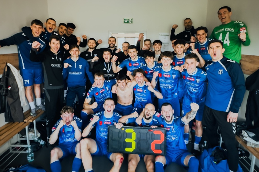 Betclic 3 liga. Pogoń-Sokół Lubaczów wygrała z Cracovią II po emocjonującym meczu