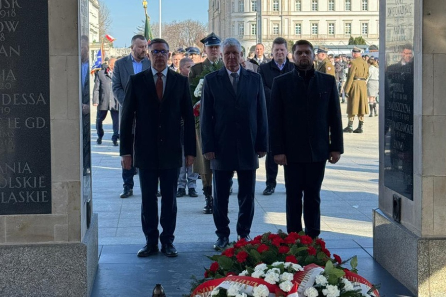 Bircza wróciła na Grób Nieznanego Żołnierza. Delegacja z powiatu lubaczowskiego w Warszawie
