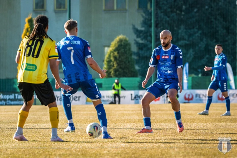 Szybkie ciosy Siarki. Pogoń-Sokół Lubaczów wraca z Tarnobrzega bez punktów [VIDEO]