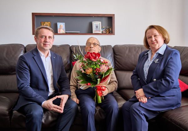 Pan Józef Szczupak skończył 107 lat! Niezwykły jubileusz w Gminie Horyniec-Zdrój [ZDJĘCIA]