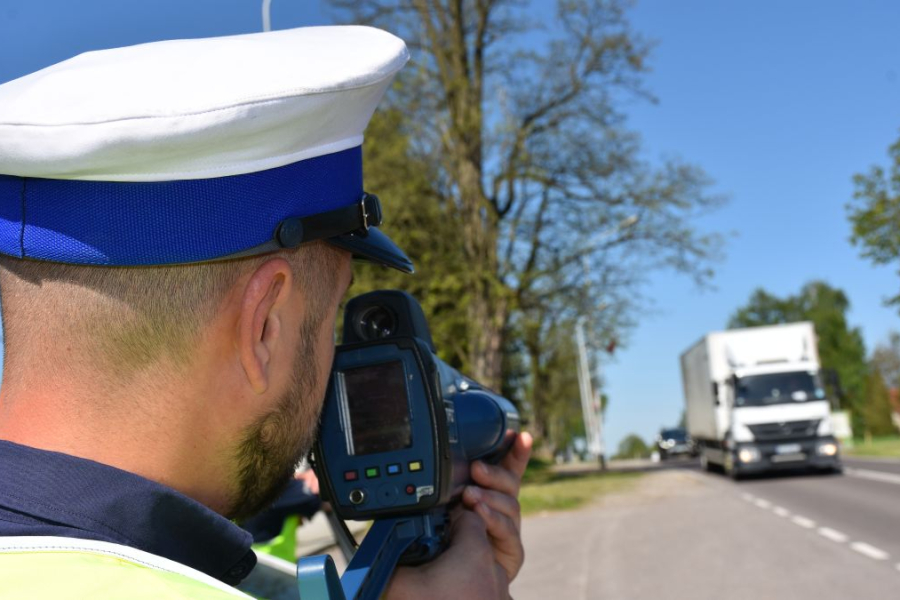 Nowe przepisy drogowe już działają. Surowe kary dla kierowców z powiatu lubaczowskiego