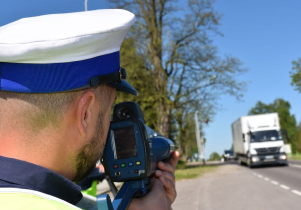 Nowe przepisy drogowe już działają. Surowe kary dla kierowców z powiatu lubaczowskiego