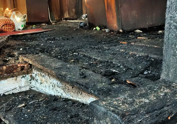 Pożar w Borchowie. Samotna matka z 13-letnim synem potrzebuje pomocy. Ruszyła zbiórka