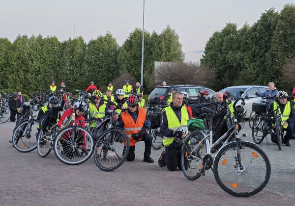 Nocna droga krzyżowa na rowerach. Wyruszą z Lubaczowa w 45-kilometrową trasę
